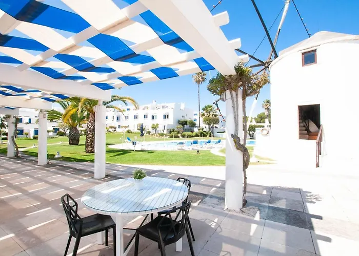 Apartment Windmill By Ocvillas