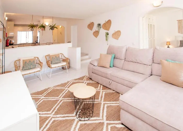 Windmill By Ocvillas * アルブフェイラ