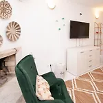 Apartment Windmill By Ocvillas